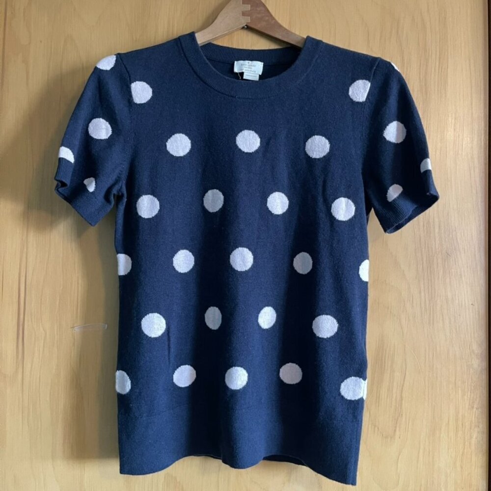 Kate Spade short sleeve navy and white polka dot sweater M